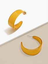 Load image into Gallery viewer, Chunky resin hoop earrings
