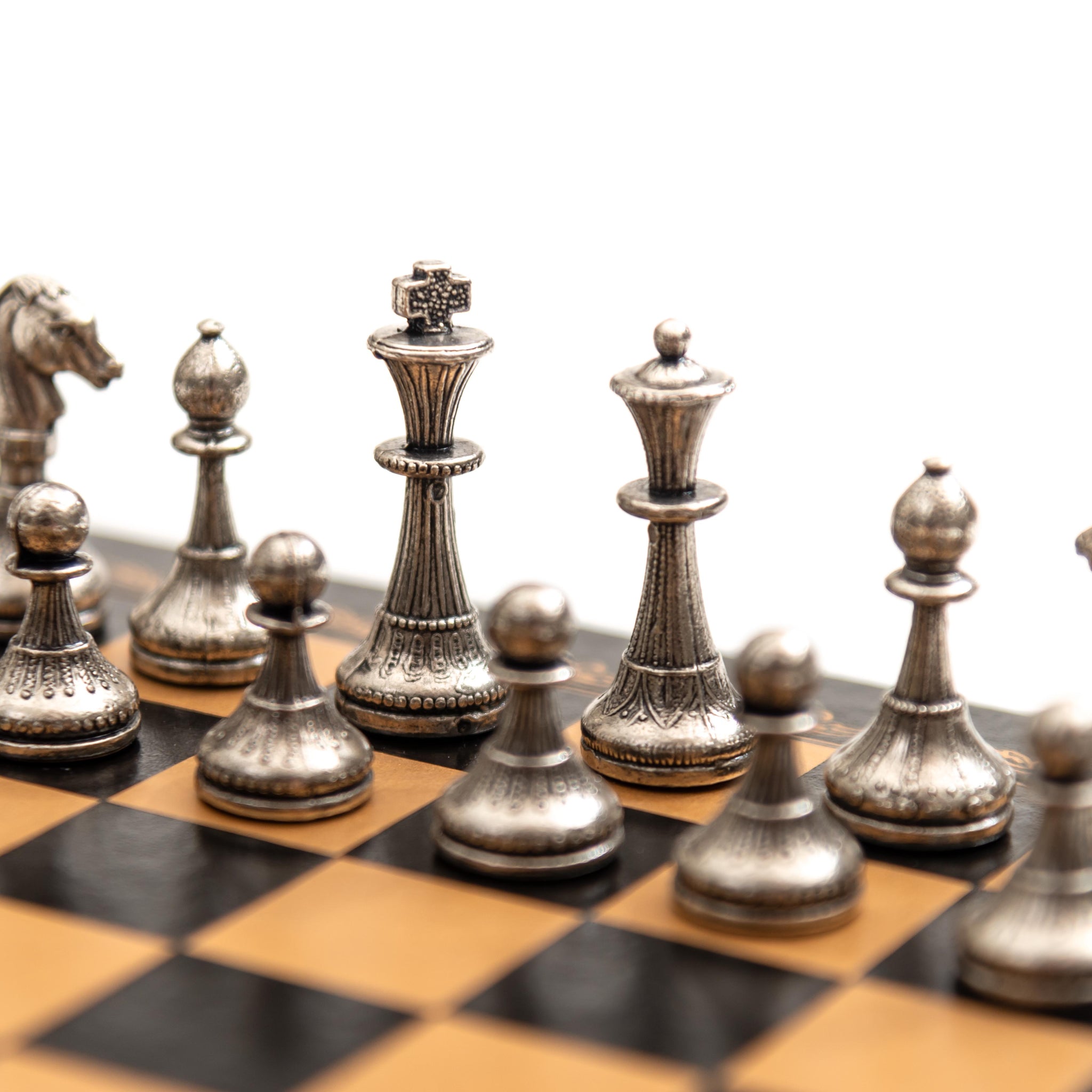 Brass/Wood Staunton Chess Set on Patterned Italian Leatherette Board